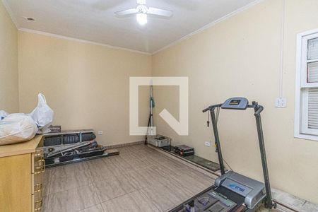 Casa à venda com 249m², 4 quartos e 3 vagas Casa à venda com 249m², 4 quartos e 3 vagasQuarto 4