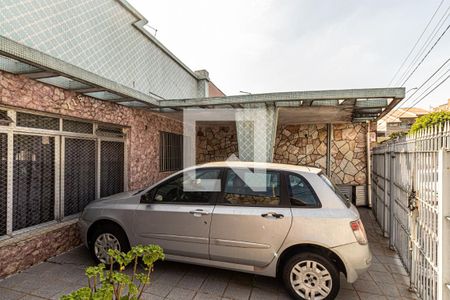 Casa à venda com 249m², 4 quartos e 3 vagas