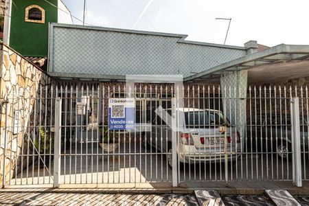 Casa à venda com 249m², 4 quartos e 3 vagas