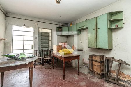 Casa à venda com 249m², 4 quartos e 3 vagas Casa à venda com 249m², 4 quartos e 3 vagasCozinha 2