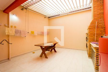 Casa à venda com 174m², 3 quartos e 2 vagasEspaço gourmet