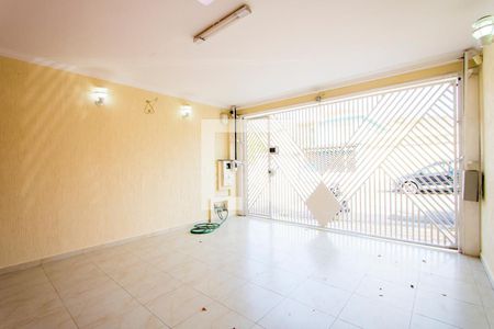 Casa à venda com 174m², 3 quartos e 2 vagasGaragem