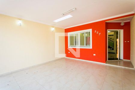 Casa à venda com 174m², 3 quartos e 2 vagasGaragem