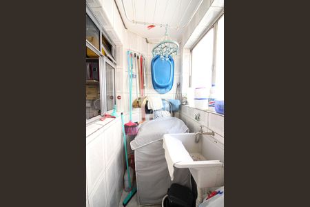 Apartamento à venda com 66m², 2 quartos e 1 vagaÁrea de Serviço