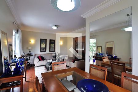 Sala de apartamento à venda com 3 quartos, 130m² em Vila Bastos, Santo André