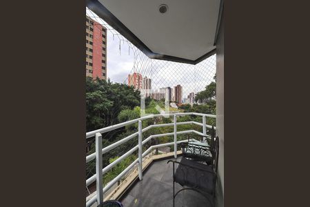 Varanda da Sala de apartamento à venda com 3 quartos, 130m² em Vila Bastos, Santo André