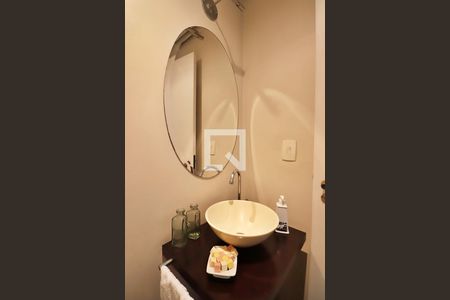 Lavabo de apartamento à venda com 3 quartos, 130m² em Vila Bastos, Santo André
