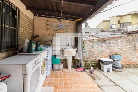 Casa à venda com 153m², 3 quartos e 2 vagas Casa à venda com 153m², 3 quartos e 2 vagasDetalhe da area de serviço