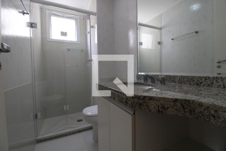 Apartamento para alugar com 117m², 3 quartos e 2 vagasBanheiro comum