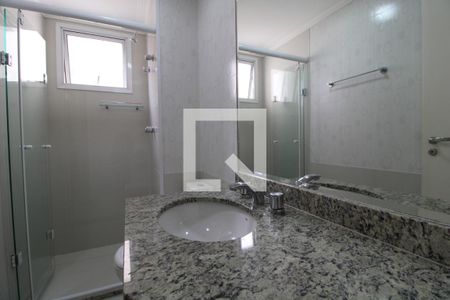 Apartamento para alugar com 117m², 3 quartos e 2 vagasBanheiro comum