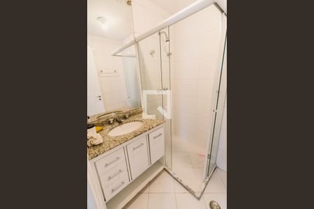 Apartamento para alugar com 80m², 3 quartos e 1 vaga Apartamento para alugar com 80m², 3 quartos e 1 vagaBanheiro 2