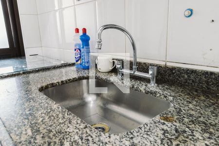 Apartamento para alugar com 80m², 3 quartos e 1 vaga Apartamento para alugar com 80m², 3 quartos e 1 vagaCozinha Pia