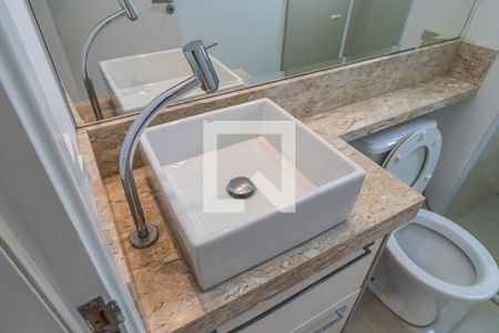 Apartamento para alugar com 70m², 2 quartos e 2 vagasDetalhe do Banheiro da Suíte