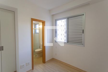 Quarto de apartamento para alugar com 3 quartos, 95m² em Funcionários, Belo Horizonte