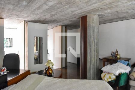 Casa à venda com 1879m², 8 quartos e 8 vagasQuarto 1 - Suíte