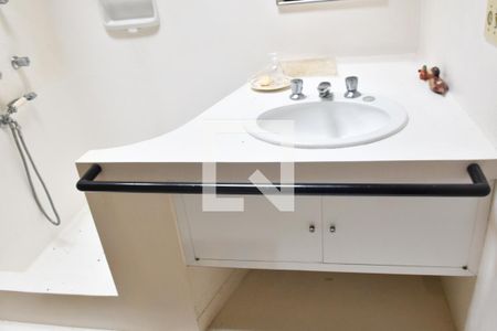 Casa à venda com 1879m², 8 quartos e 8 vagasBanheiro da Suíte