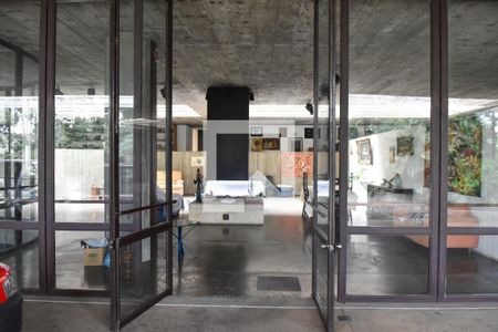 Entrada para Sala de casa à venda com 8 quartos, 1879m² em Jardim Santa Helena, São Paulo