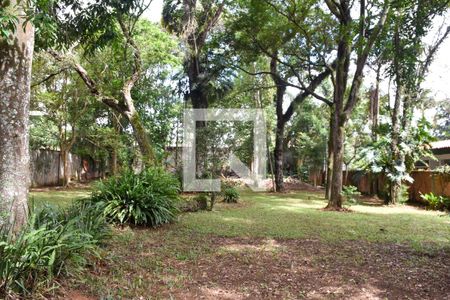 Casa à venda com 1879m², 8 quartos e 8 vagasQuintal