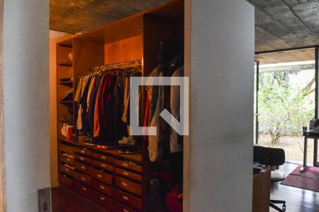 Casa à venda com 1879m², 8 quartos e 8 vagasCloset do quarto 3