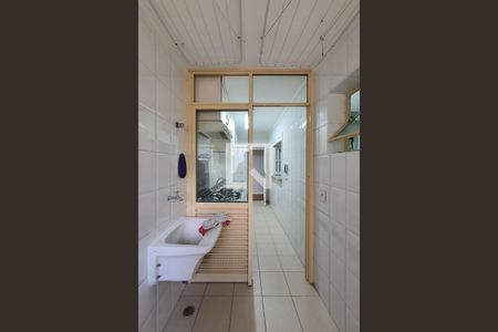 Apartamento à venda com 75m², 2 quartos e 2 vagasÁrea de serviço