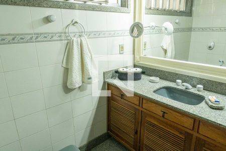 Apartamento à venda com 175m², 3 quartos e 1 vagaBanheiro 1
