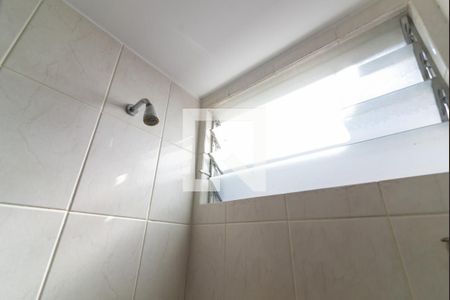 Apartamento à venda com 70m², 2 quartos e 2 vagas Apartamento à venda com 70m², 2 quartos e 2 vagasBanheiro da Suíte