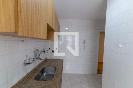Apartamento à venda com 70m², 2 quartos e 2 vagas Apartamento à venda com 70m², 2 quartos e 2 vagasCozinha