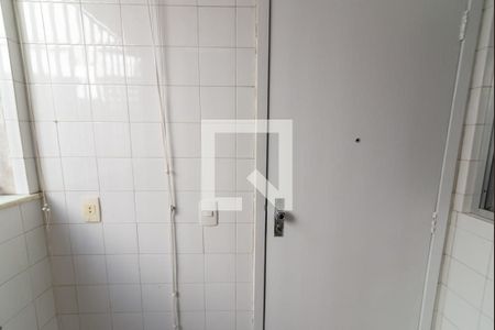 Apartamento à venda com 70m², 2 quartos e 2 vagas Apartamento à venda com 70m², 2 quartos e 2 vagasÁrea de Serviço