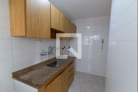 Apartamento à venda com 70m², 2 quartos e 2 vagas Apartamento à venda com 70m², 2 quartos e 2 vagasCozinha
