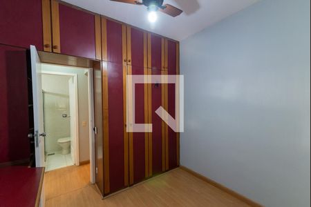 Quarto  de apartamento à venda com 2 quartos, 70m² em Grajaú, Rio de Janeiro