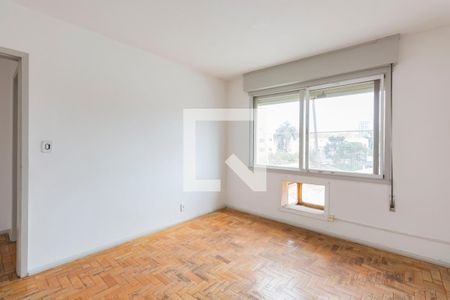 Quarto 1 de apartamento à venda com 2 quartos, 60m² em Vila Ipiranga, Porto Alegre