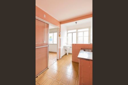 Apartamento à venda com 60m², 2 quartos e sem vaga Apartamento à venda com 60m², 2 quartos e sem vagaCozinha