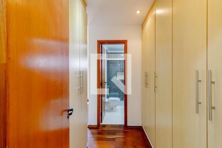 Apartamento à venda com 105m², 3 quartos e 2 vagasSuíte 