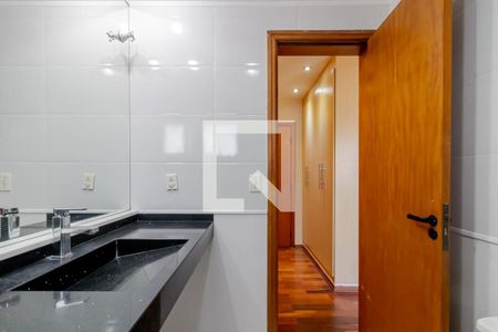 Apartamento à venda com 105m², 3 quartos e 2 vagasBanheiro da Suíte