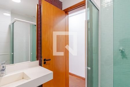 Apartamento à venda com 105m², 3 quartos e 2 vagasBanheiro 
