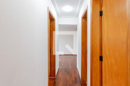 Corredor  de apartamento à venda com 3 quartos, 105m² em Vila da Saúde, São Paulo