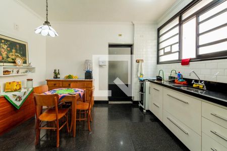 Apartamento à venda com 200m², 3 quartos e 1 vagaCozinha
