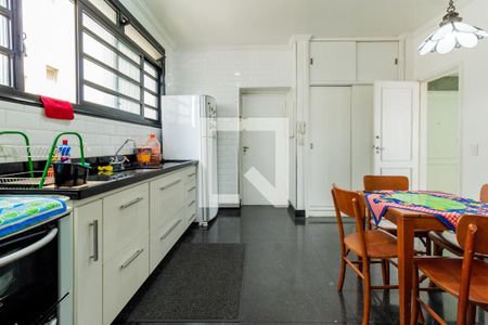 Apartamento à venda com 200m², 3 quartos e 1 vagaCozinha