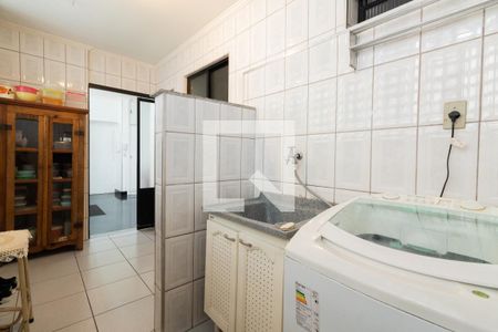 Apartamento à venda com 200m², 3 quartos e 1 vagaÁrea de serviço