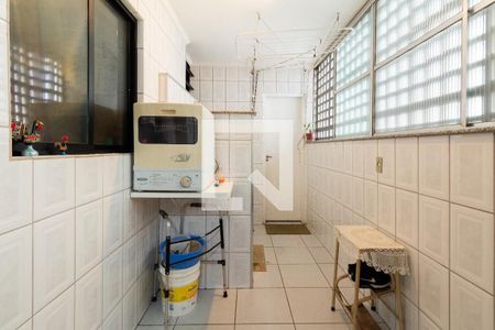 Apartamento à venda com 200m², 3 quartos e 1 vagaÁrea de serviço