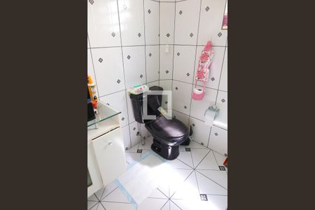 Casa à venda com 80m², 2 quartos e 2 vagas Casa à venda com 80m², 2 quartos e 2 vagasBanheiro