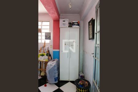 Casa à venda com 80m², 2 quartos e 2 vagas Casa à venda com 80m², 2 quartos e 2 vagasCozinha