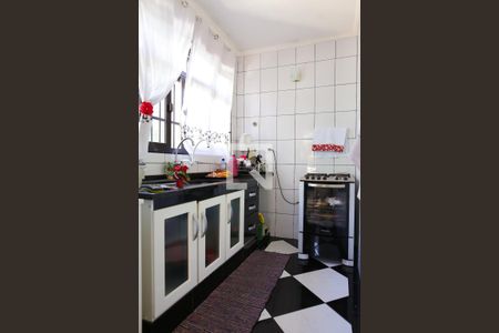 Casa à venda com 80m², 2 quartos e 2 vagas Casa à venda com 80m², 2 quartos e 2 vagasCozinha