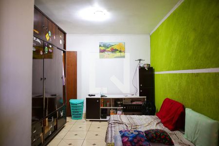 Casa à venda com 80m², 2 quartos e 2 vagas Casa à venda com 80m², 2 quartos e 2 vagasQuarto 2