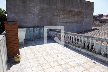 Casa à venda com 80m², 2 quartos e 2 vagas Casa à venda com 80m², 2 quartos e 2 vagasQuintal