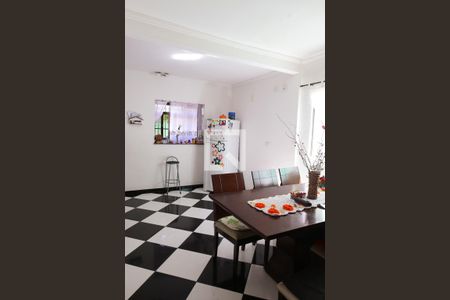 Casa à venda com 80m², 2 quartos e 2 vagas Casa à venda com 80m², 2 quartos e 2 vagasSala de Jantar