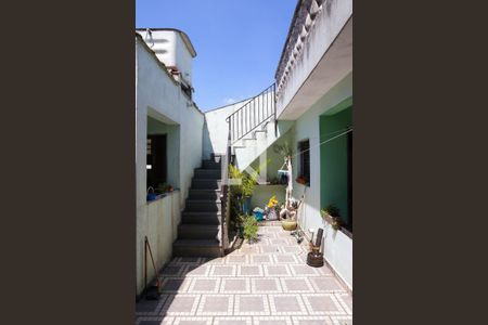 Casa à venda com 80m², 2 quartos e 2 vagas Casa à venda com 80m², 2 quartos e 2 vagasQuintal