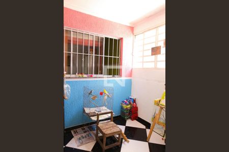 Casa à venda com 80m², 2 quartos e 2 vagas Casa à venda com 80m², 2 quartos e 2 vagasCozinha