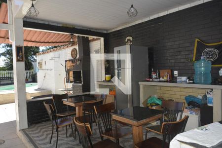 Casa para alugar com 400m², 6 quartos e 3 vagasÁrea comum - Churrasqueira