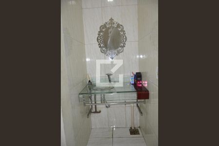 Casa para alugar com 400m², 6 quartos e 3 vagasBanheiro Social